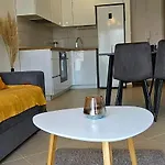 Apartment Frida- Free Private Parking *