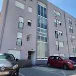 Апартаменты Frida- Free Private Parking