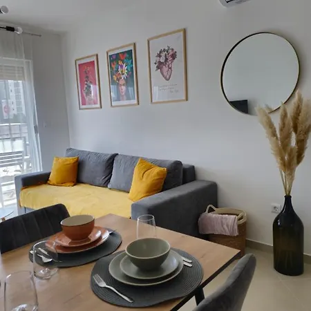 Frida- Free Private Parking 아파트 스플리트