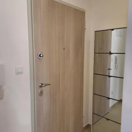 Frida- Free Private Parking * Split